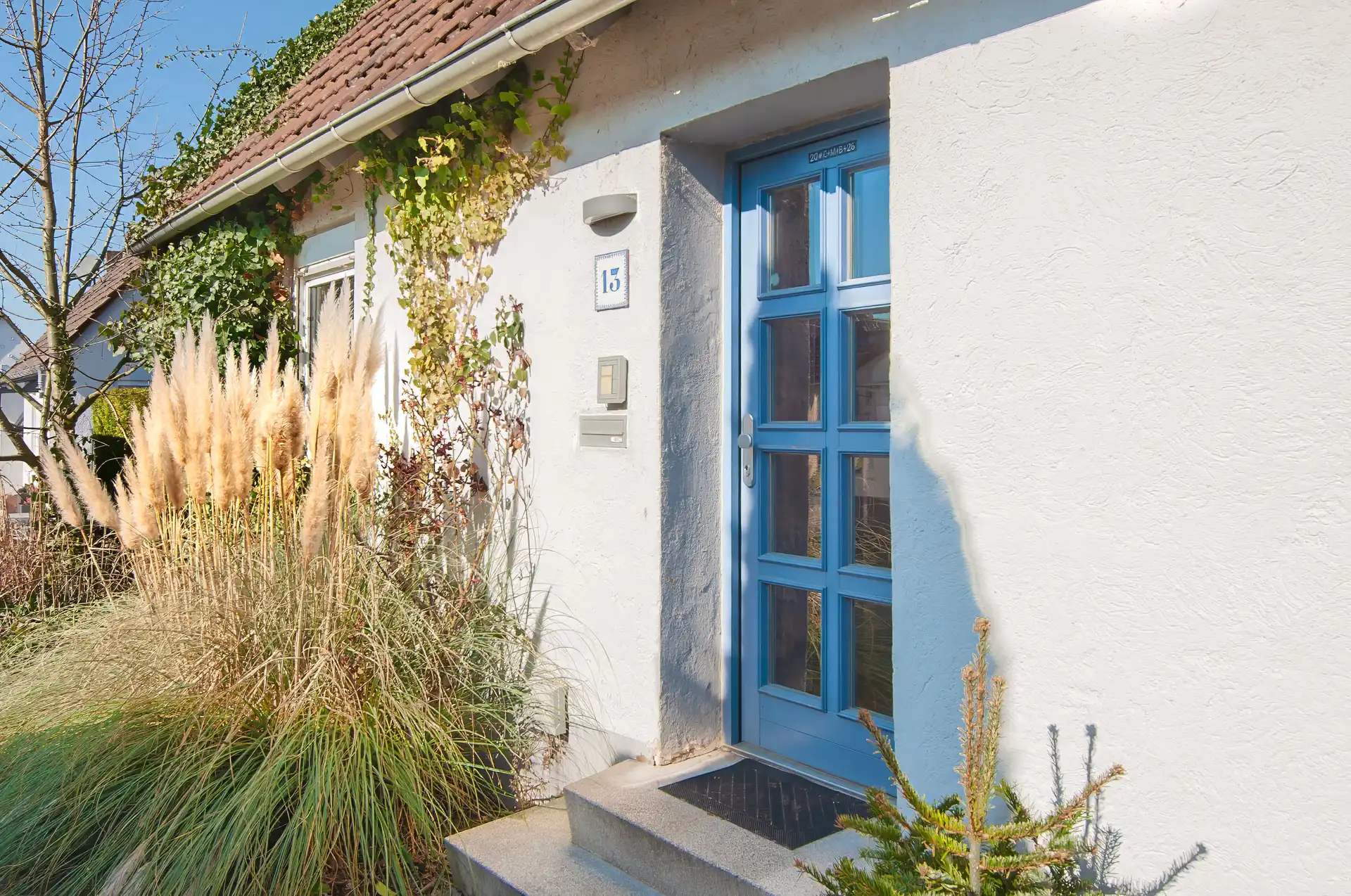 Charmantes Familienhaus in ruhiger Feldrandlage mit unverbautem Blick